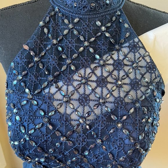 PROM / HOCO / Formal Dress • Navy • Halter / Beaded • Mini Fit & Flare • Medium - Picture 6 of 13